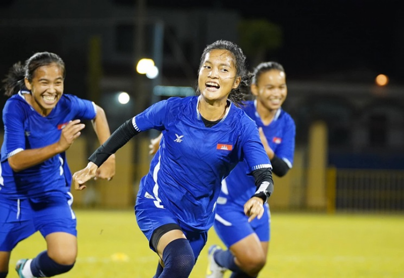 19h tối nay (9/5) sẽ là trận giữa đội tuyển bóng đá nữ Campuchia và đội tuyển bóng đá nữ Philippines tại Quảng Ninh. 