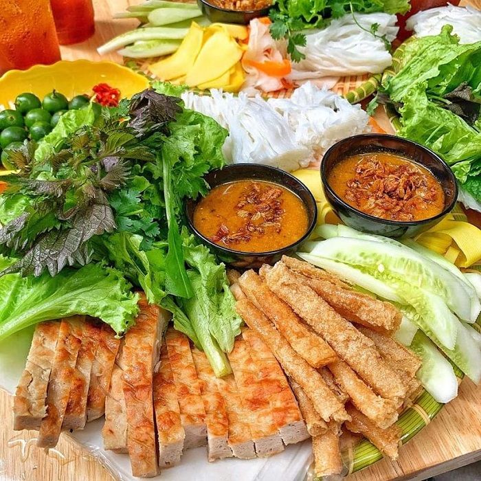 địa điểm ăn uống du lịch Nha Trang-món nem nướng