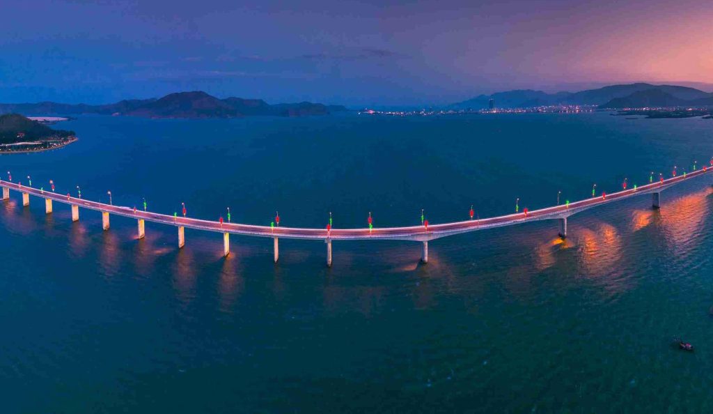 khám phá Quy Nhơn Phú Yên-cầu Thị Nại