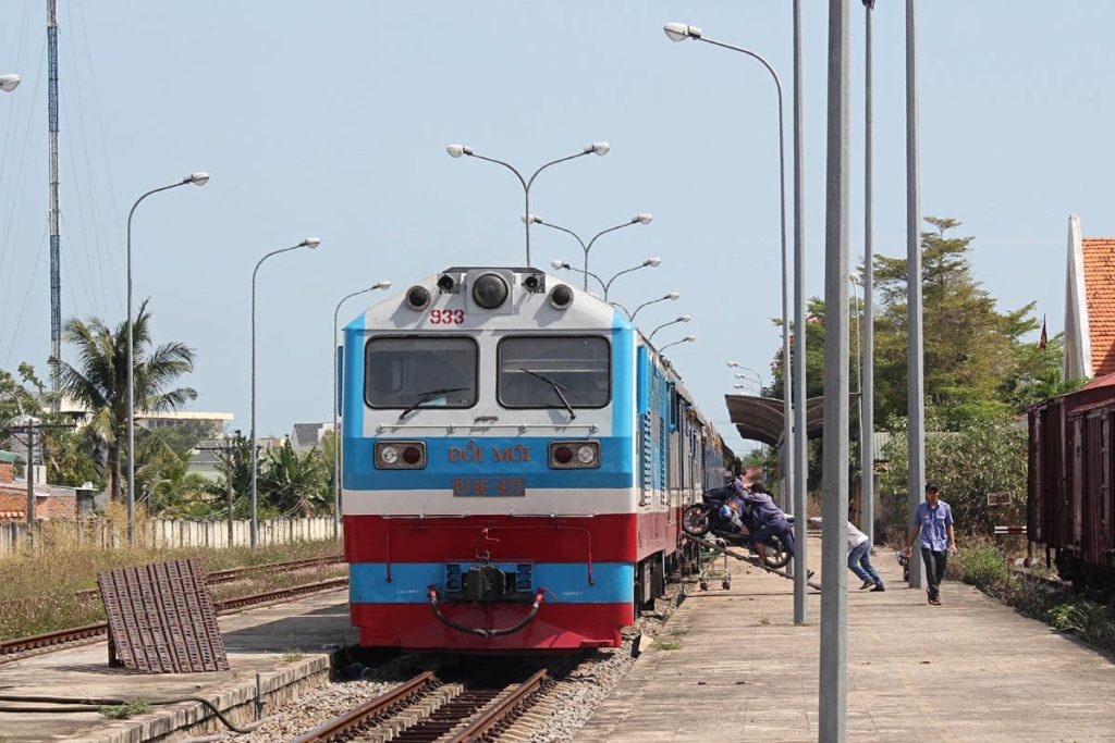 Ninh thuận 3 ngày 2 đêm-tàu hỏa