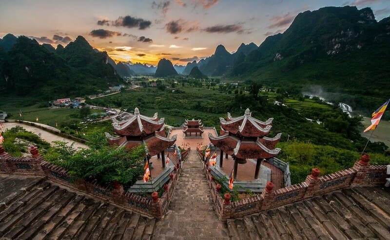 chua-phat-tich-truc-lam-ban-gioc