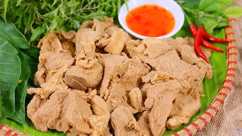 du lịch hòa bình-thịt lợn Muối