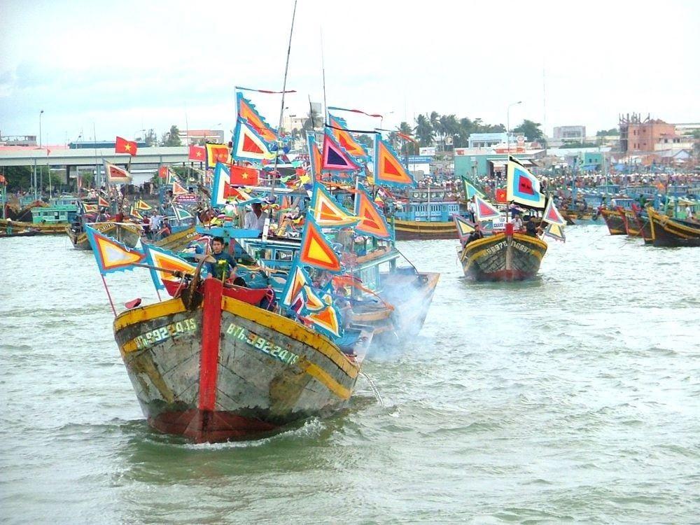 Đến Đà Nẵng để dự lễ Cầu Ngư trong tháng 2