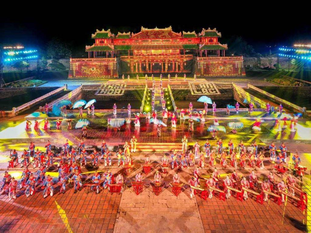 Tham gia Festival Huế với nhiều hoạt động hấp dẫn
