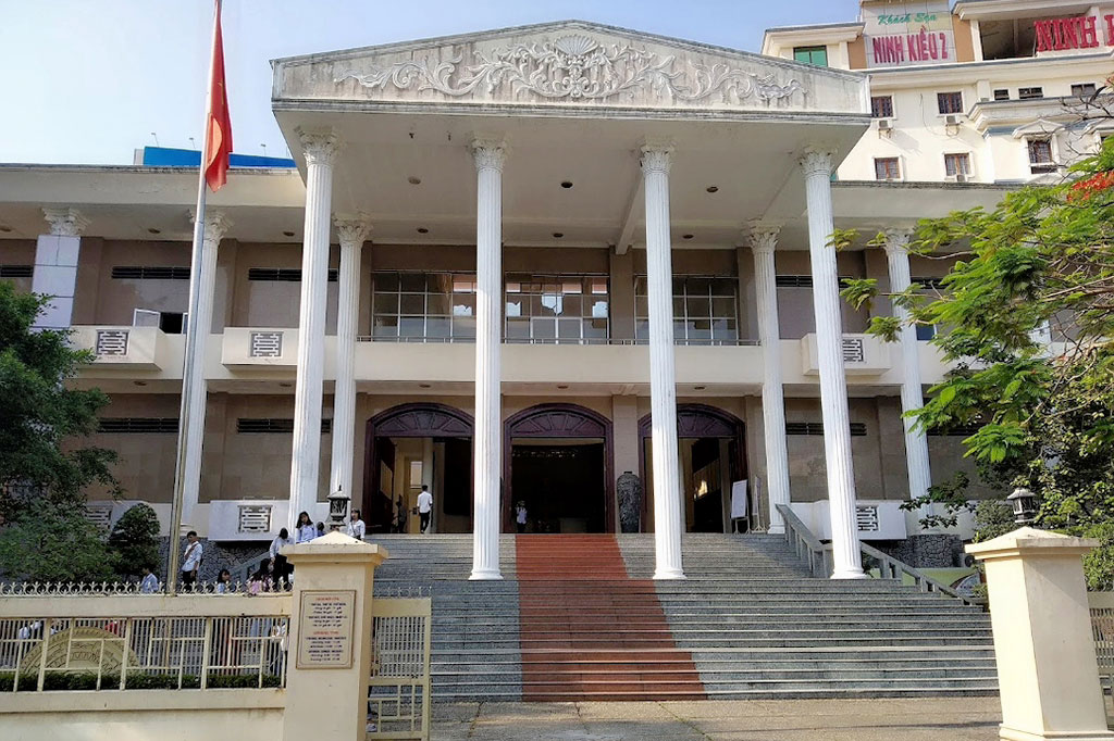 Bảo tàng Cần Thơ