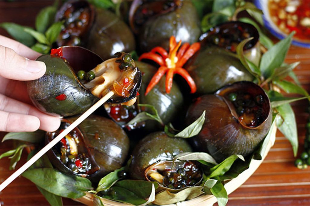 Ốc bưu nướng mỡ hành