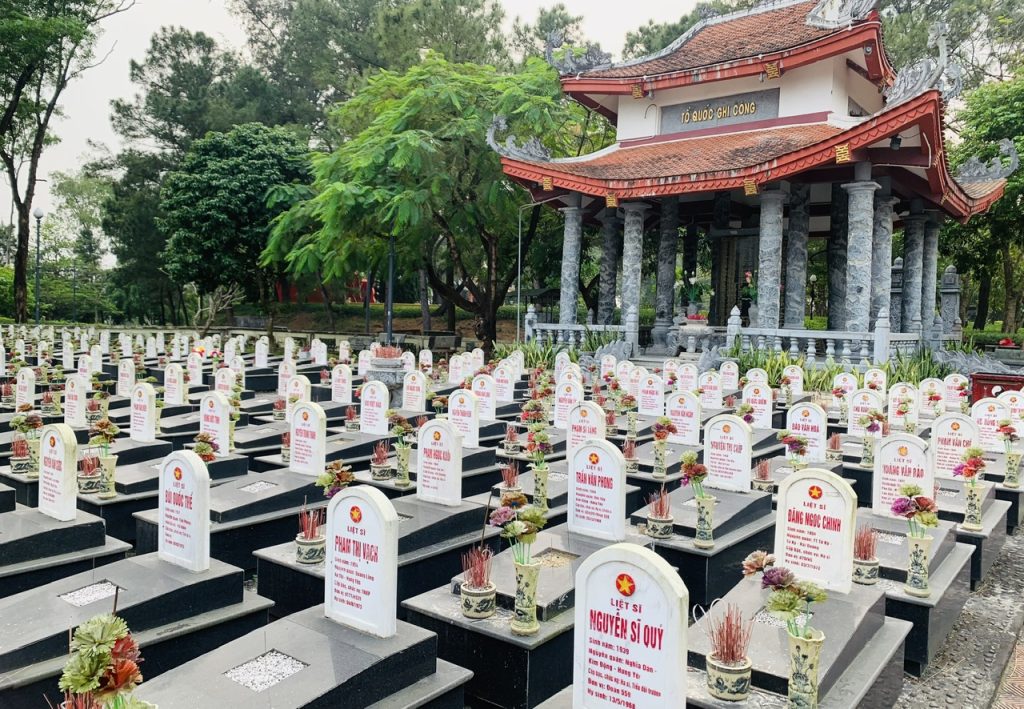 Du lịch Quảng Trị trong tay với những địa điểm hấp dẫn, mang đậm dấu ấn lịch sử và thiên nhiên hoang sơ, hứa hẹn trải nghiệm đáng nhớ cho bạn.