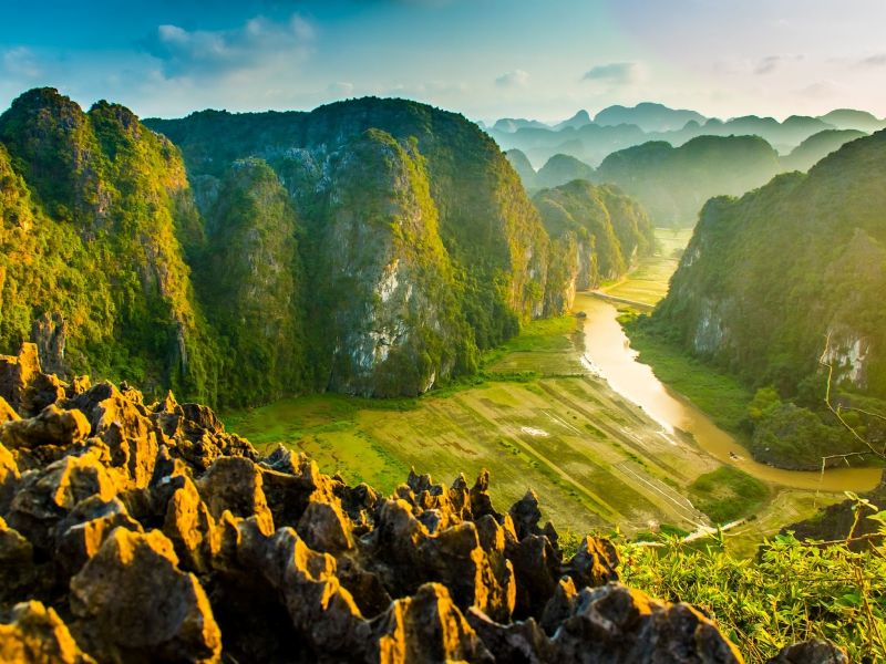 Tam Cốc Bích Động