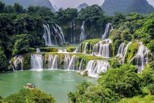 du lịch cao bằng 3 ngày 2 đêm-đền Thác Bà