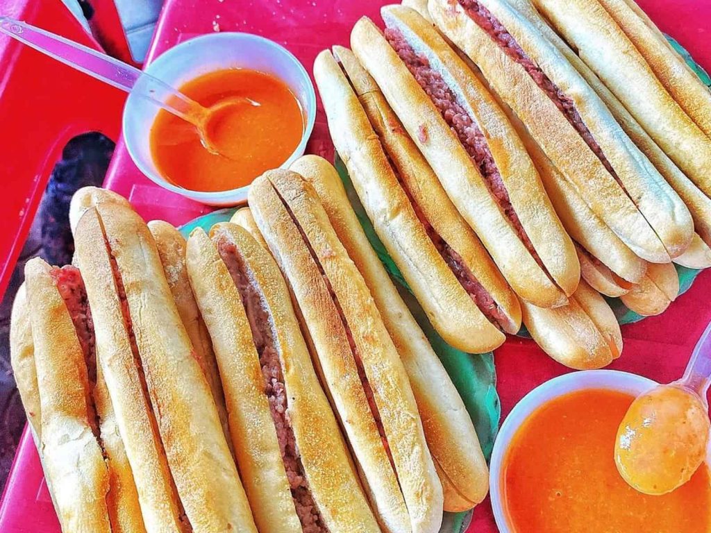 du lịch địa điểm Hải Phòng-bánh mì cay