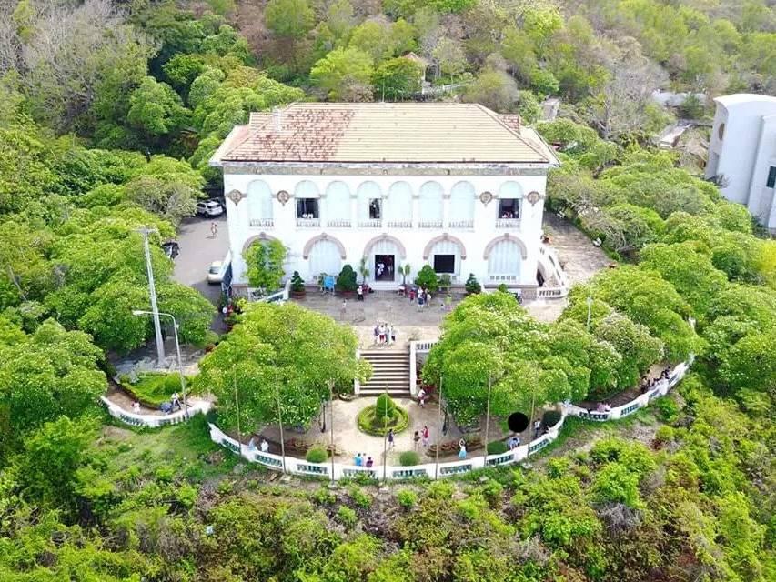 Bạch Dinh ở Bà Rịa
